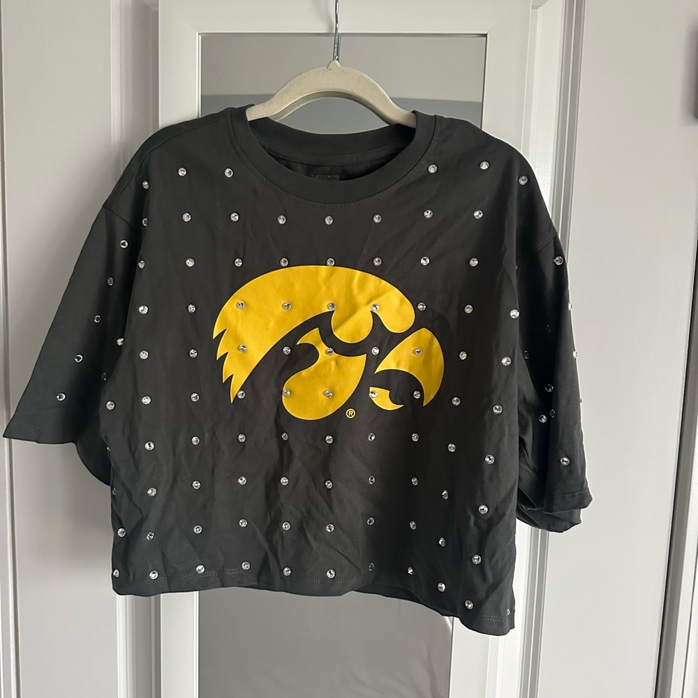 NWOT bedazzled hawkeye tee